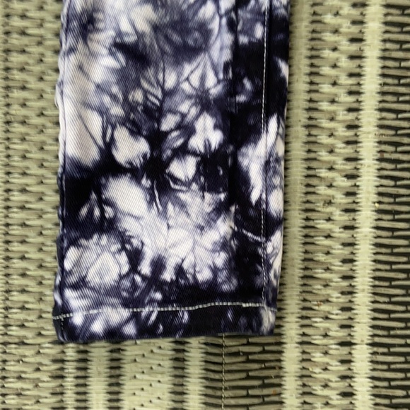 Tye dye Emperial jeans distressed 24 hour price drop - Picture 6 of 6